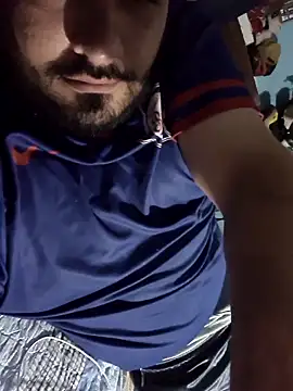 GILBERTHOR92 online show from November 27, 2025, 7:10 am