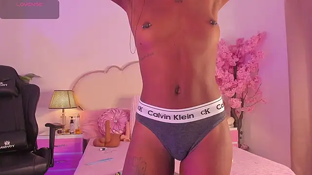 CahitlinBell online show from May 27, 2026, 8:55 am