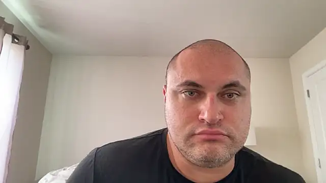 SluggishChase99 online show from October 21, 2025, 5:02 pm