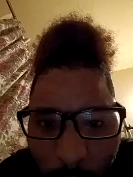 Snapshot of Dj-yefri-pauta chatting on January 15, 2025, 11:40 pm Dj-yefri-pauta online show from January 15, 2025, 11:40 pm