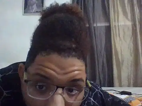 Dj-yefri-pauta online show from December 4, 2025, 4:27 pm