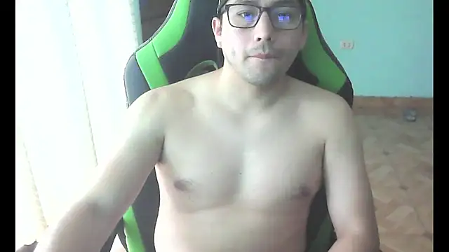 Snapshot of Allen_ibe chatting on December 16, 2025, 4:01 pm Allen ibe online show from December 16, 2025, 4:01 pm