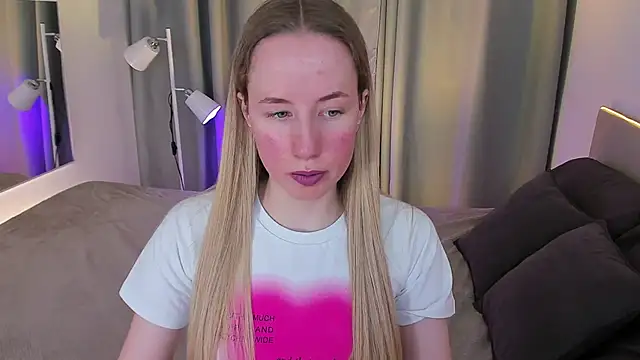 Snapshot of Cassie_Kelman chatting on January 30, 2025, 8:53 pm Cassie Kelman online show from January 30, 2025, 8:53 pm