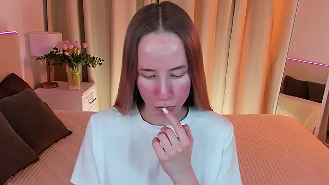 Snapshot of Cassie_Kelman chatting on February 6, 2025, 2:55 am Cassie Kelman online show from February 6, 2025, 2:55 am