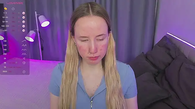 Snapshot of Cassie_Kelman chatting on February 27, 2025, 3:04 am Cassie Kelman online show from February 27, 2025, 3:04 am