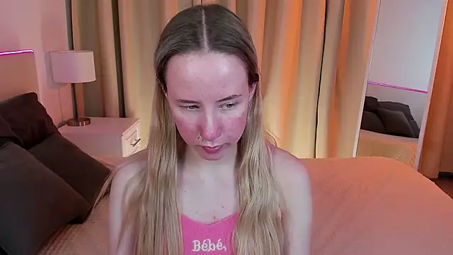 Snapshot of Cassie_Kelman chatting on February 27, 2025, 11:59 pm Cassie Kelman online show from February 27, 2025, 11:59 pm