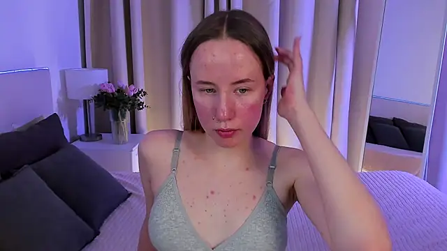 Snapshot of Cassie_Kelman chatting on March 13, 2025, 8:54 pm Cassie Kelman online show from March 13, 2025, 8:54 pm