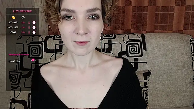 Snapshot of TinaWince chatting on January 11, 2026, 4:39 am TinaWince online show from January 11, 2026, 4:39 am