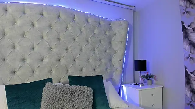 Snapshot of dafne_bss chatting on December 23, 2025, 5:38 am dafne bss online show from December 23, 2025, 5:38 am