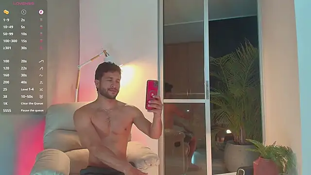 Valentinoford online show from January 25, 2025, 5:29 am