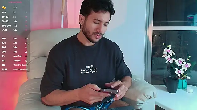 Valentinoford online show from January 27, 2025, 5:03 am