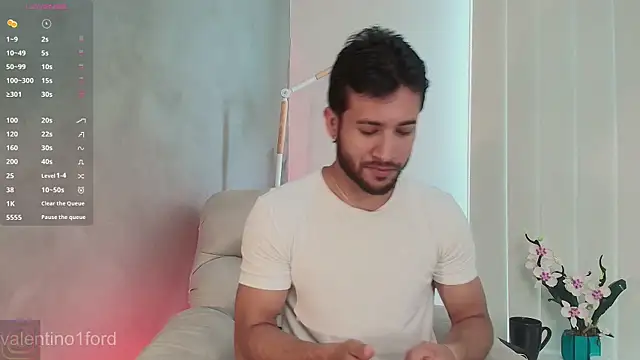 Valentinoford online show from January 31, 2025, 5:53 pm