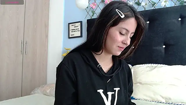 evatits 1 online show from February 10, 2026, 2:10 pm