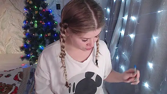 MelissaXKinky online show from December 17, 2025, 6:03 pm