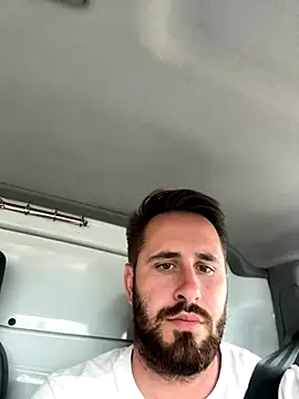 Snapshot of GeoGeorgee chatting on September 25, 2025, 1:04 pm GeoGeorgee online show from September 25, 2025, 1:04 pm