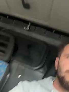 Snapshot of GeoGeorgee chatting on October 8, 2025, 7:39 am GeoGeorgee online show from October 8, 2025, 7:39 am