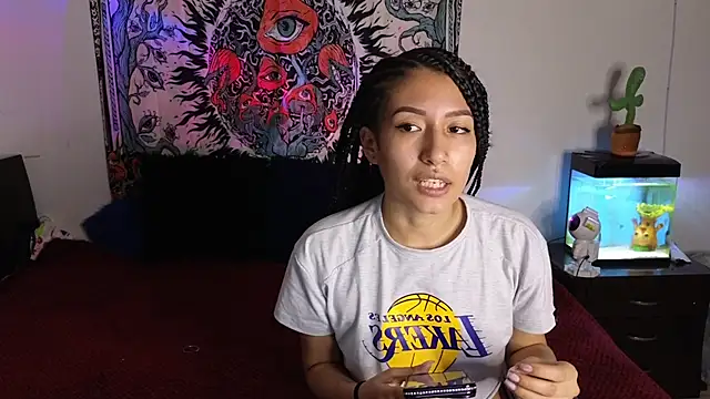 Snapshot of tony_and_sophia chatting on February 5, 2026, 11:53 pm tony and sophia online show from February 5, 2026, 11:53 pm