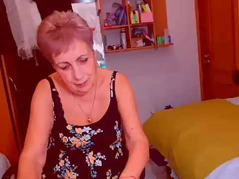 Snapshot of Victoria5643 chatting on December 3, 2024, 8:17 pm Victoria5643 online show from December 3, 2024, 8:17 pm