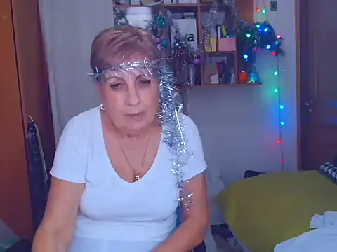 Snapshot of Victoria5643 chatting on December 31, 2024, 11:28 pm Victoria5643 online show from December 31, 2024, 11:28 pm