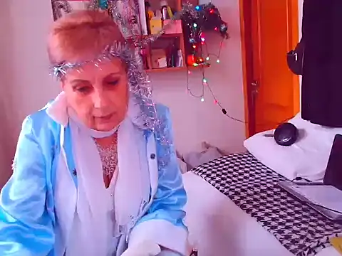 Snapshot of Victoria5643 chatting on January 11, 2025, 9:04 am Victoria5643 online show from January 11, 2025, 9:04 am