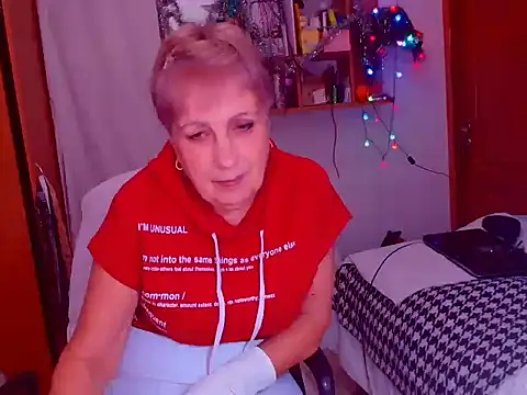 Snapshot of Victoria5643 chatting on January 15, 2025, 8:16 pm Victoria5643 online show from January 15, 2025, 8:16 pm