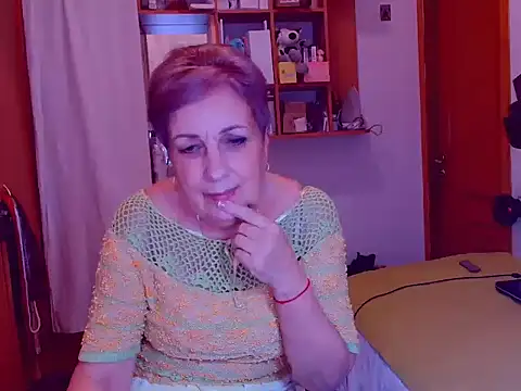 Snapshot of Victoria5643 chatting on March 9, 2025, 7:26 pm Victoria5643 online show from March 9, 2025, 7:26 pm