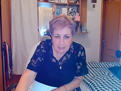 Snapshot of Victoria5643 chatting on March 12, 2025, 8:20 pm Victoria5643 online show from March 12, 2025, 8:20 pm