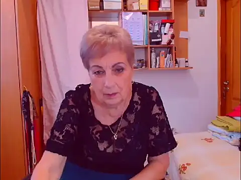 Snapshot of Victoria5643 chatting on September 27, 2025, 2:55 pm Victoria5643 online show from September 27, 2025, 2:55 pm