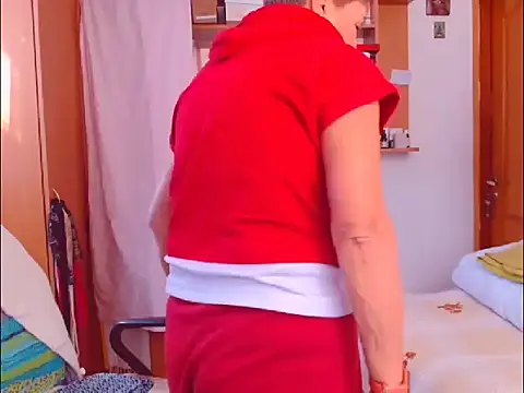 Snapshot of Victoria5643 chatting on September 28, 2025, 7:25 am Victoria5643 online show from September 28, 2025, 7:25 am