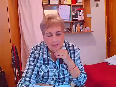 Snapshot of Victoria5643 chatting on October 5, 2025, 3:10 pm Victoria5643 online show from October 5, 2025, 3:10 pm