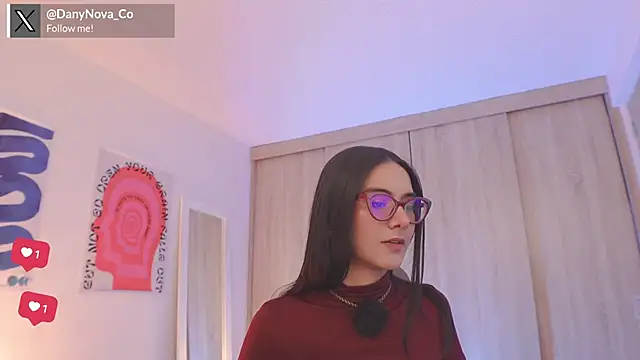 DanyNova Co online show from April 9, 2026, 9:09 pm