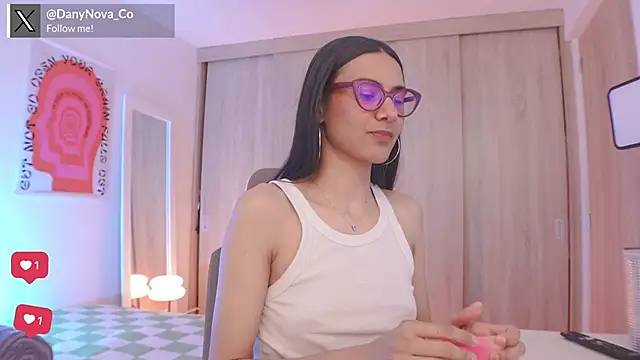 DanyNova Co online show from April 10, 2026, 9:08 pm