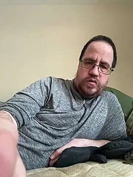 Snapshot of nomonkeys855 chatting on March 17, 2026, 12:04 am nomonkeys855 online show from March 17, 2026, 12:04 am