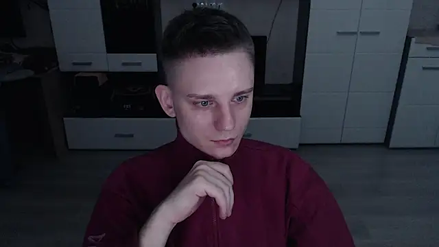 angryzan online show from October 21, 2025, 4:46 am