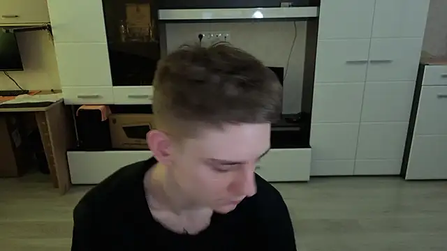 angryzan online show from March 11, 2026, 8:09 am