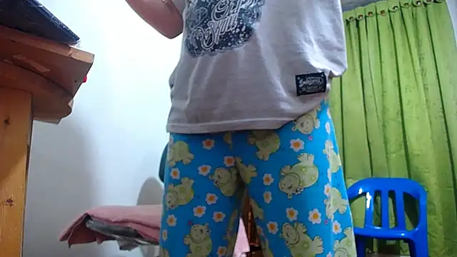 hairy pussywet online show from June 8, 2026, 8:04 am