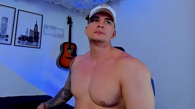 seancarreraa online show from April 25, 2026, 11:13 pm