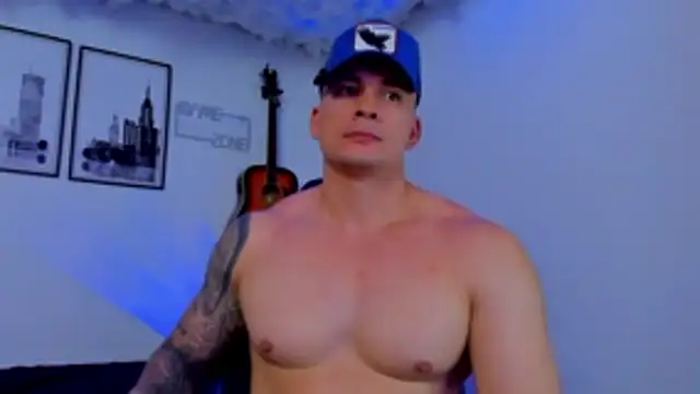 seancarreraa online show from May 1, 2026, 8:57 pm