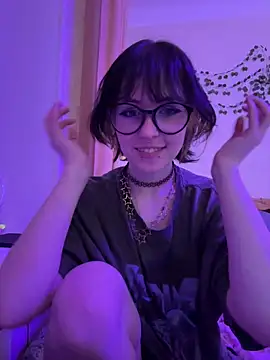 Snapshot of lily_noris chatting on December 1, 2025, 4:12 pm lily noris online show from December 1, 2025, 4:12 pm