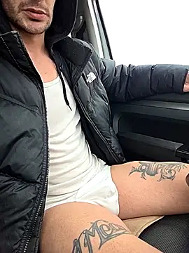 Snapshot of Zeefy chatting on February 25, 2026, 7:51 am Zeefy online show from February 25, 2026, 7:51 am