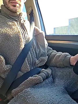 Snapshot of Zeefy chatting on March 5, 2026, 7:26 am Zeefy online show from March 5, 2026, 7:26 am