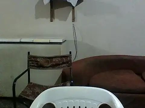 Rodrigo happy online show from February 8, 2026, 4:05 am