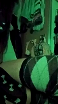 Snapshot of whitetrashdirtyslut chatting on December 21, 2025, 10:00 am whitetrashdirtyslut online show from December 21, 2025, 10:00 am