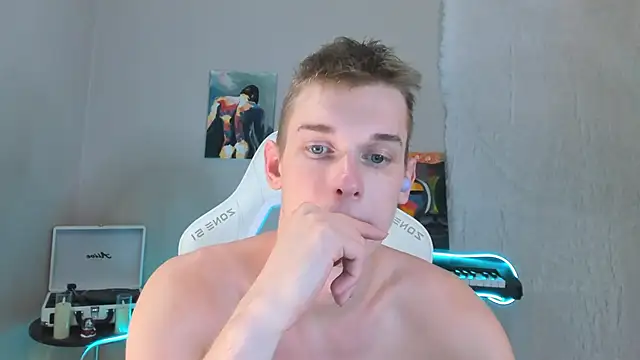 4ever dude online show from February 3, 2025, 1:08 pm