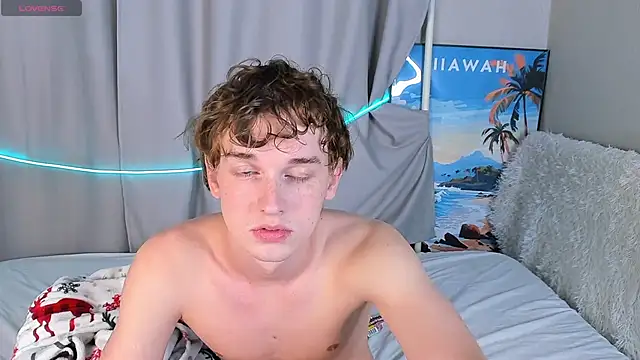 4ever dude online show from September 19, 2025, 11:33 am