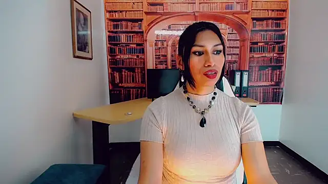 Snapshot of khiara_moretti chatting on January 7, 2025, 7:28 pm khiara moretti online show from January 7, 2025, 7:28 pm