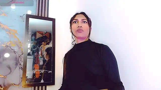 Snapshot of khiara_moretti chatting on November 8, 2025, 11:10 am khiara moretti online show from November 8, 2025, 11:10 am