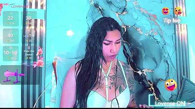 Snapshot of khiara_moretti chatting on January 13, 2026, 11:37 am khiara moretti online show from January 13, 2026, 11:37 am