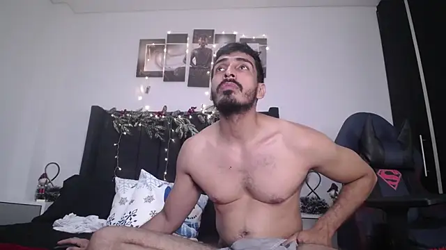 Snapshot of muscle_ares chatting on December 2, 2024, 3:03 pm muscle ares online show from December 2, 2024, 3:03 pm