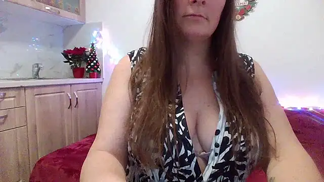 Snapshot of Alisa_Dolores chatting on December 25, 2024, 10:06 am Alisa Dolores online show from December 25, 2024, 10:06 am